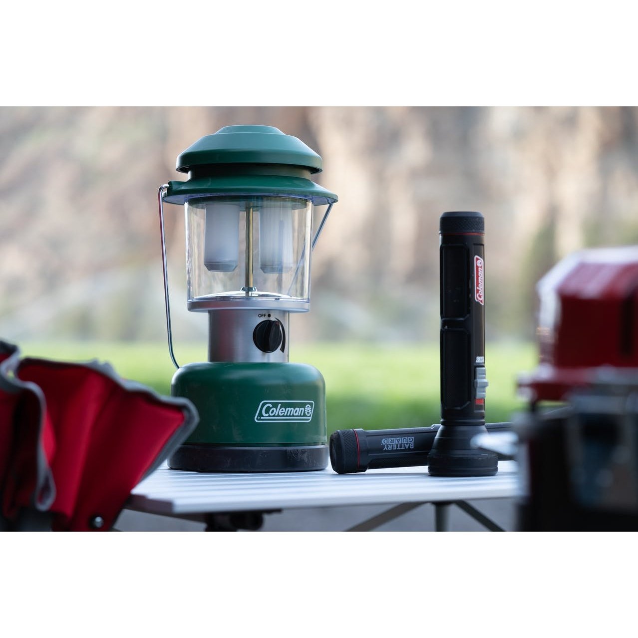 390L Twin LED Lantern, Green Lanterns by Coleman | campsifu