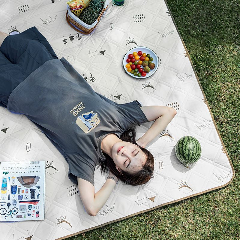 Ultrasonic Aluminum Film Picnic Mat