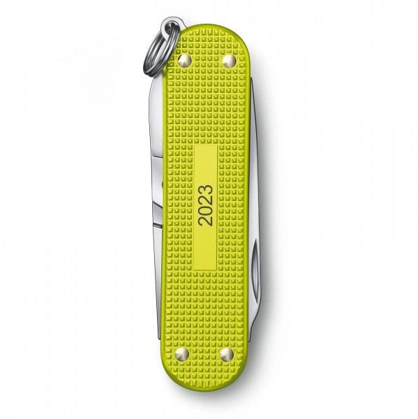 VICTORINOX CLASSIC ALOX LE2023 ELECTRIC YELLOW 0.6221.L23 boatyardmalaysia