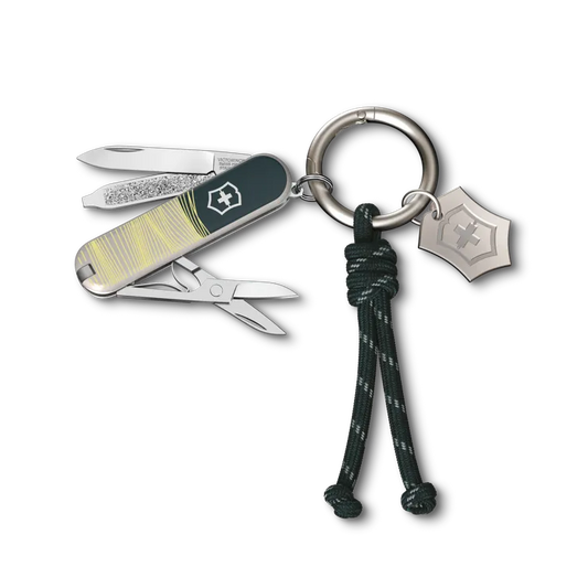 VICTORINOX CLASSIC SD NEW YORK STYLE W KEY RING 0.6223.E223 boatyardmalaysia