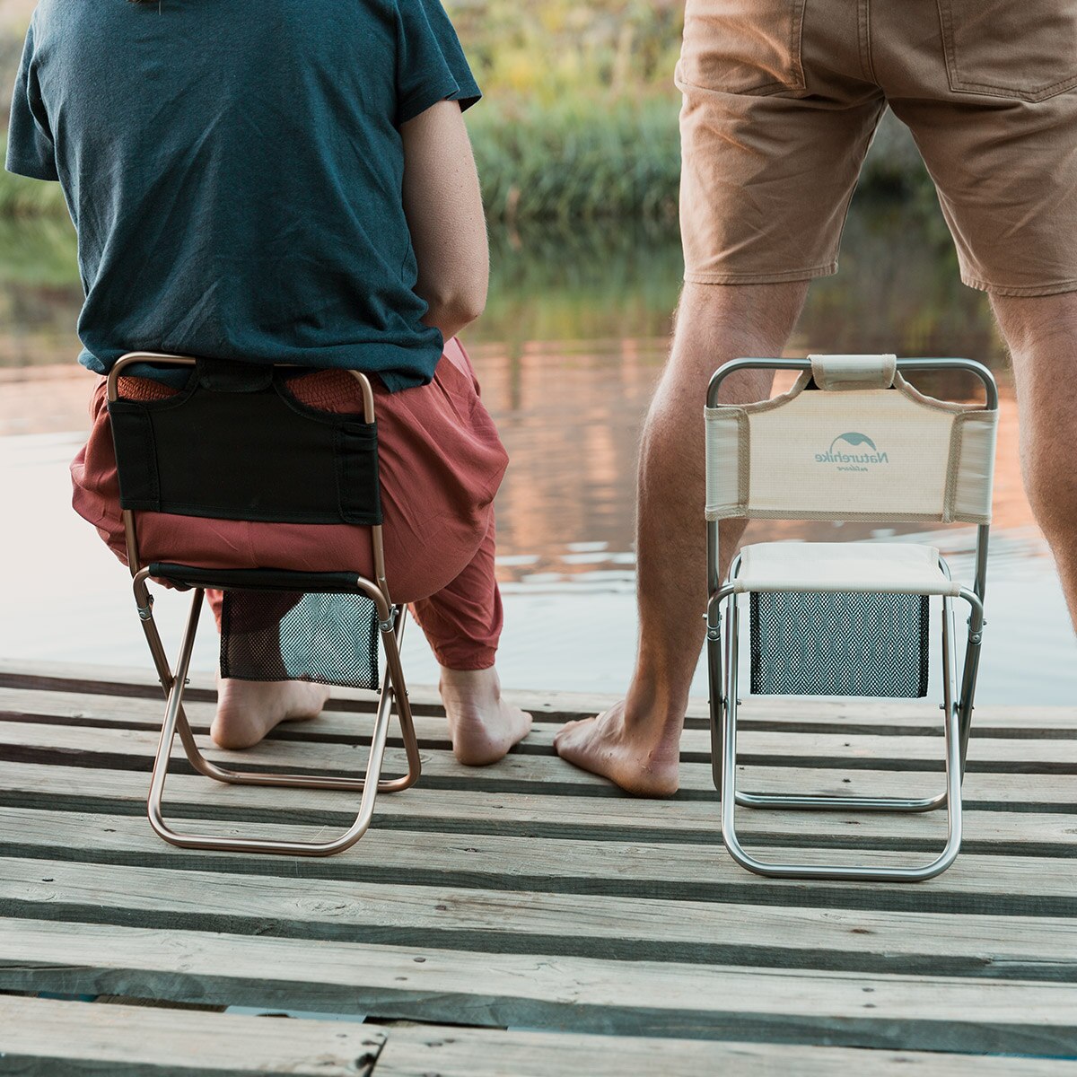 Foldable Stools with Back