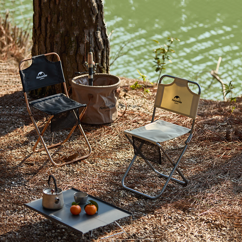 Foldable Stools with Back