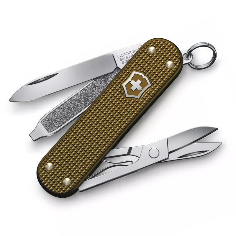 VICTORINOX CLASSIC SD ALOX LE 2024 0.6221.L24 boatyardmalaysia