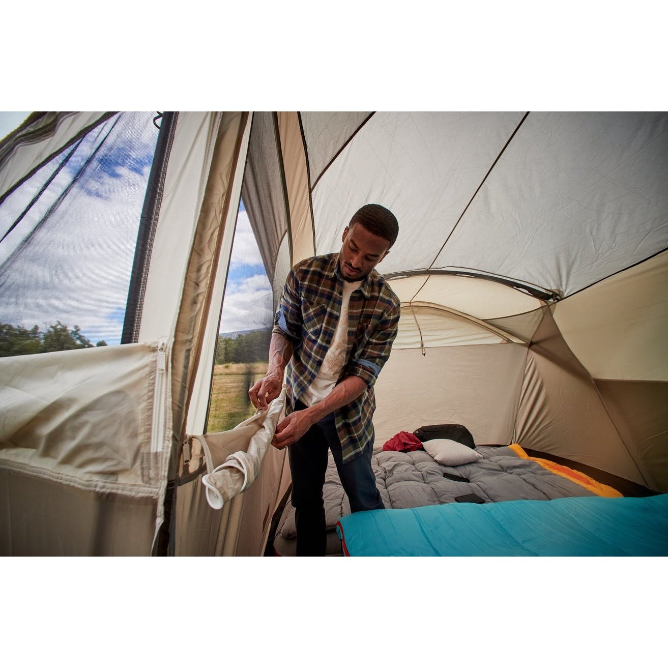 WeatherMaster® 10-Person Tent, Brown/Tan Tents by Coleman | campsifu